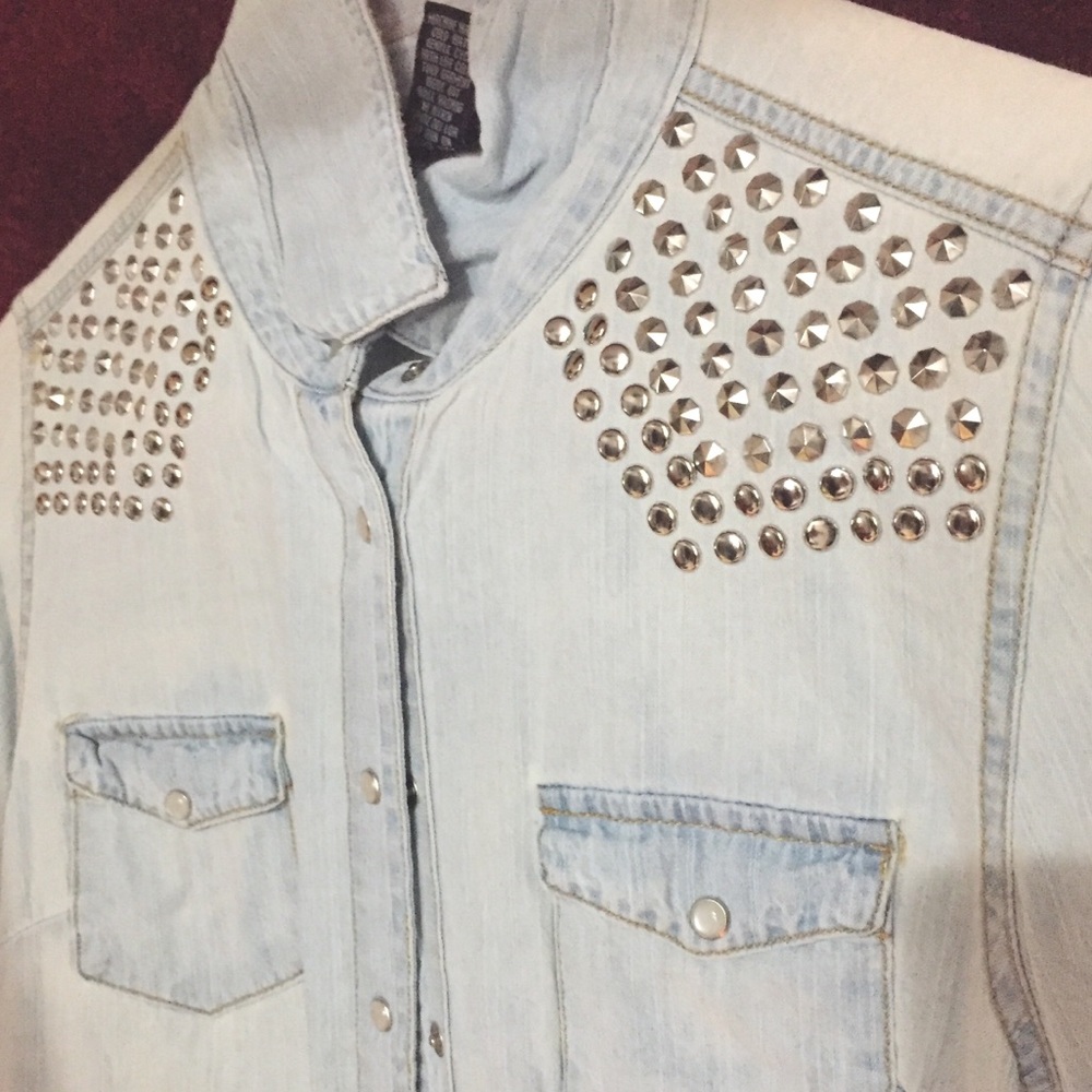 Denim Button Down - Picture 4 of 5